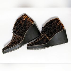 Donald J Pliner Dakota Shimmer Leopard Print Lace Up Wedges Booties Women's 9.5